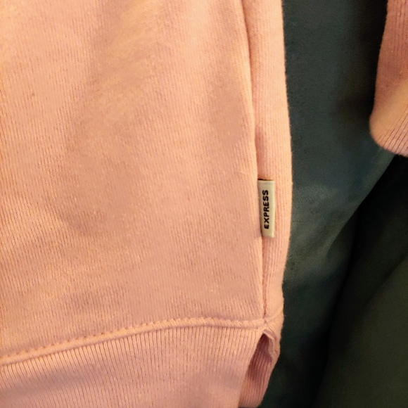 Express Sweater - Picture 3 of 4